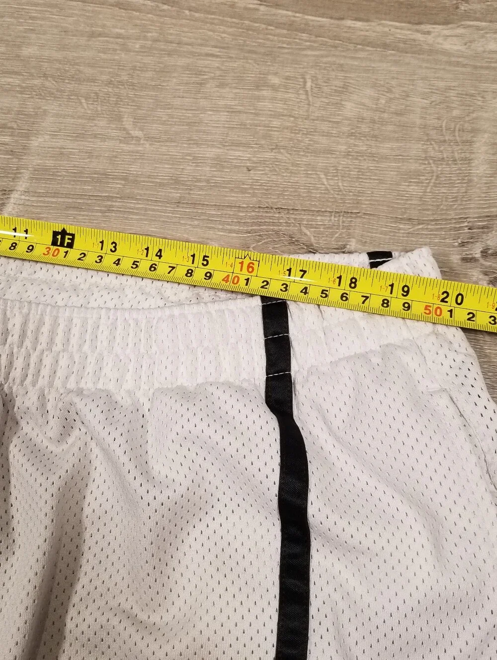 Vintage Y2K Air Jordan Mesh Basketball Shorts #23 Mens XXL Baggy Streetwear